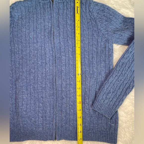 L.L. Bean Women’s Blue Zip-Up Cable Knit Lamb’s Wool Sweater Size S - Picture 3 of 7
